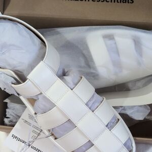 Amazon Essentials White Strappy Sandals